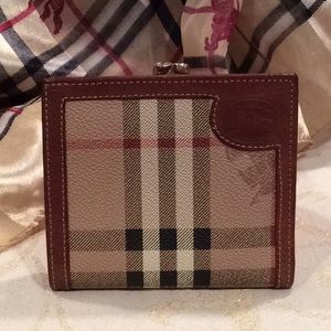 AUTHENTIC, “BURBERRY” WALLET